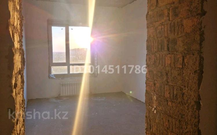 3-комнатная квартира · 85.8 м² · 5/10 этаж, Е 181 5 за 39 млн ₸ в Астане, Есильский р-н — фото 2