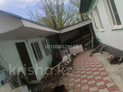 Отдельный дом · 4 комнаты · 120 м² · 8 сот., Молодежная 8 за 17 млн 〒 в Шелек