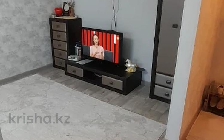 2-бөлмелі пәтер · 45 м² · 2/4 қабат, Каратаева — Филармония, бағасы: 10.5 млн ₸ в Актобе — фото 5