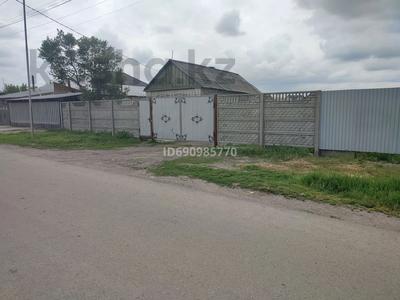 Отдельный дом • 2 комнаты • 40 м² • 6 сот., Жангазакова 17 за 14 млн 〒 в Кызылту