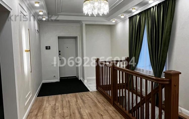 Жеке үй · 4 бөлме · 270 м² · 10 жүзд., Боровая 51 — Каржаубай-улы, бағасы: 96 млн ₸ в Семее, Красный Кордон — фото 57