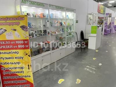 Готовый бизнес по продаже телефонных аксессуаров · 5 м² за 700 000 ₸ в Уральске