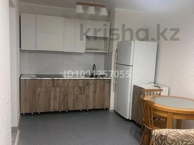 Пәтерлер в Алматы: 2-бөлмелі пәтер · 50 м² · 2/9 қабат · ай сайын, мкр Аккент 100 — Раймбека - Яссави, бағасы: 250 000 〒 2-бөлмелі пәтер · 50 м² · 2/9 қабат · ай сайын, мкр Аккент 100 — Раймбека - Яссави, бағасы: 250 000 〒 в Алматы, Алатауский р-н