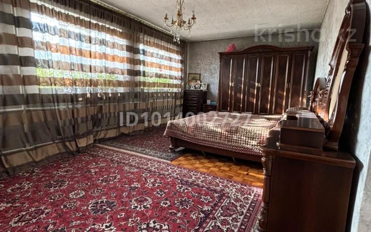 Жеке үй · 6 бөлме · 250 м² · 16 жүзд., мкр Шапагат, бағасы: 2 млн ₸ в Алматы, Алатауский р-н — фото 2