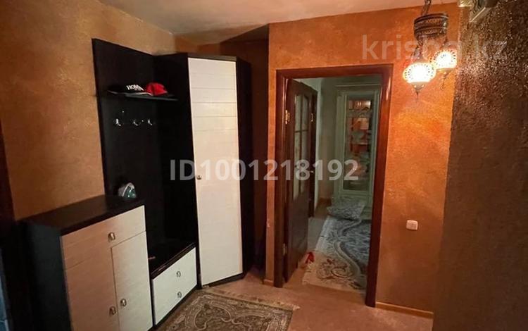 4-бөлмелі пәтер · 79 м² · 5/5 қабат, Самал 14 — 3 мкр, 14 дом, бағасы: 13 млн ₸ в Жанаозен — фото 2