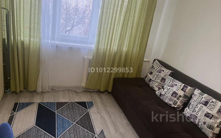 1-комнатная квартира · 18 м² · 4/4 этаж, 5-й мкр. 21 за 16.5 млн ₸ в Алматы, Ауэзовский р-н — фото 2