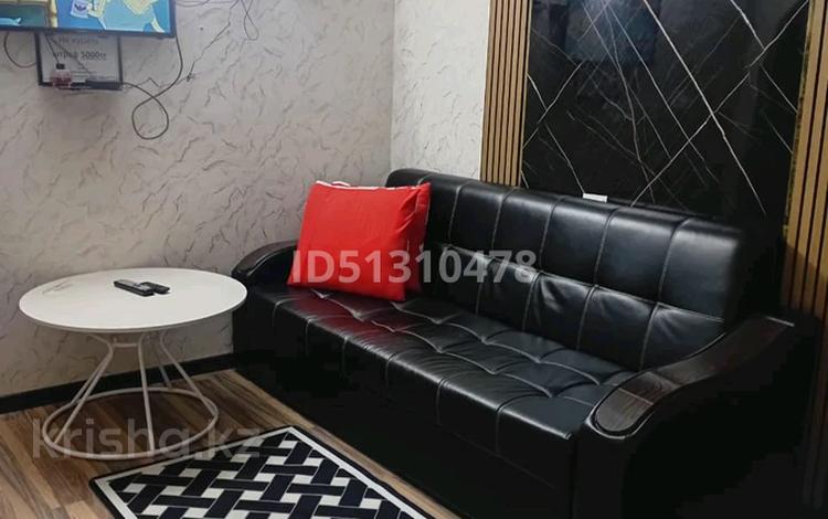1-комнатная квартира · 45 м² · 1/5 этаж, Бектурганова, Свободна вечером — Есенова за 8 000 ₸ в  — фото 69
