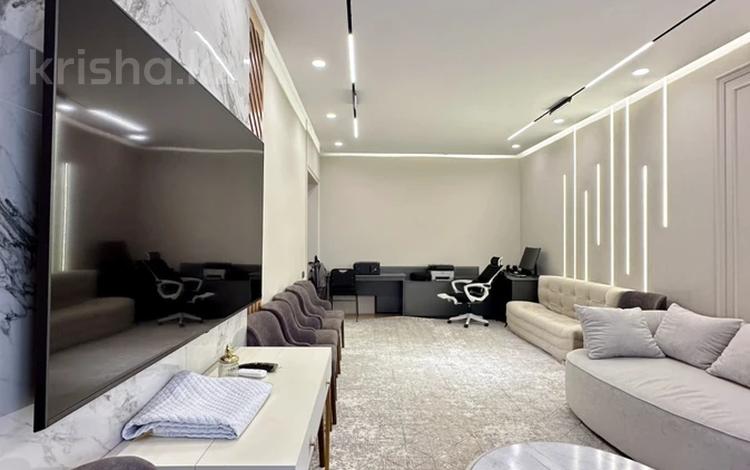 3-комнатная квартира · 120 м² · 10/16 этаж, Назарбаева 14/1 за 700 000 ₸ в Шымкенте, Каратауский р-н — фото 2