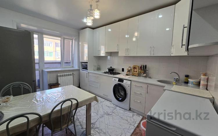 3-бөлмелі пәтер · 84 м² · 8/9 қабат, Аэропорт 7, бағасы: 40.8 млн ₸ в Костанае — фото 2