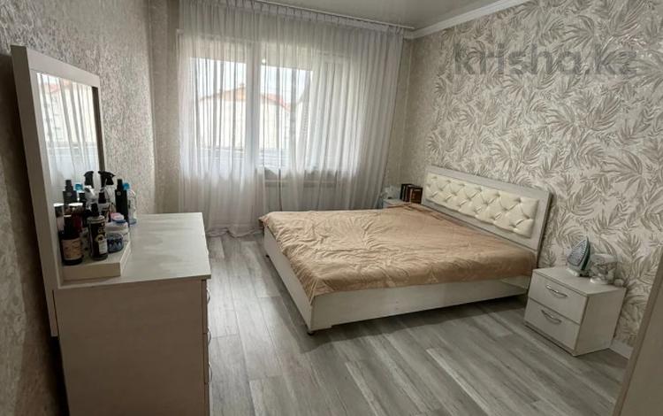 2-комнатная квартира · 64.7 м² · 6/6 этаж, мкр Кокжиек за 26.8 млн ₸ в Алматы, Жетысуский р-н — фото 3