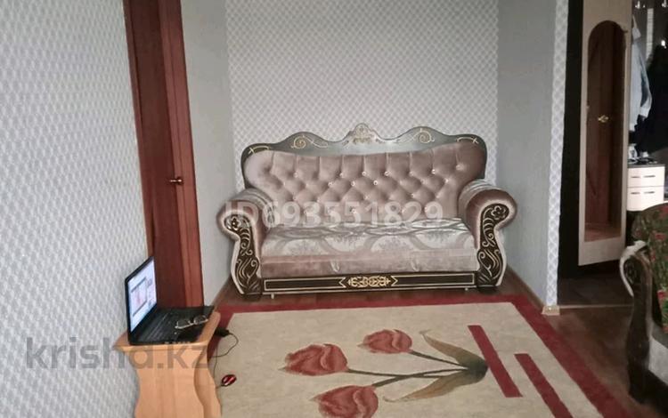 3-бөлмелі пәтер · 50 м² · 3/5 қабат, Маметова 12 — ТД Достык, бағасы: 12 млн ₸ в Аксу — фото 3