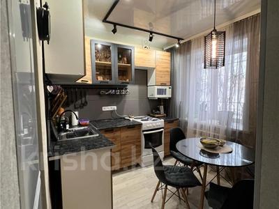 Продажа квартир в Карагандинской обл.: 3-комнатная квартира · 54 м² · 1/5 этаж, Панфилова — Школы, садики, магазины за 9 млн 〒 3-комнатная квартира · 54 м² · 1/5 этаж, Панфилова — Школы, садики, магазины за 9 млн 〒 в Шахтинске