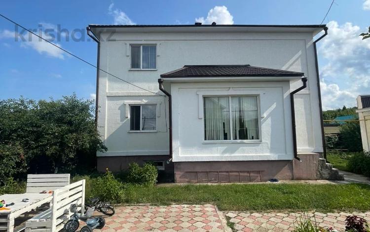 Отдельный дом · 8 комнат · 330 м² · 6.9 сот., Чапаева за 75 млн 〒 в Уральске — фото 10