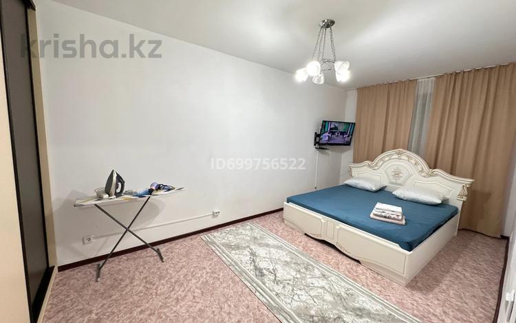 1-комнатная квартира · 45 м² · 2/5 этаж, Старый город, Кунаева 3 В 3в — Кунаева - Патша ресторан-8 школа за 140 000 〒 в Актобе — фото 2