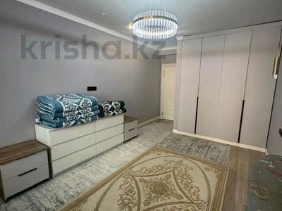 3-комнатная квартира · 90 м² · 1/10 этаж, Толе би за 57.5 млн 〒 в Алматы, Ауэзовский р-н