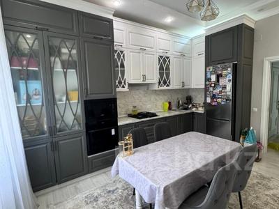 2-бөлмелі пәтер · 83.5 м² · 7/10 қабат, 16-й мкр 93, бағасы: 26.5 млн ₸ в Актау