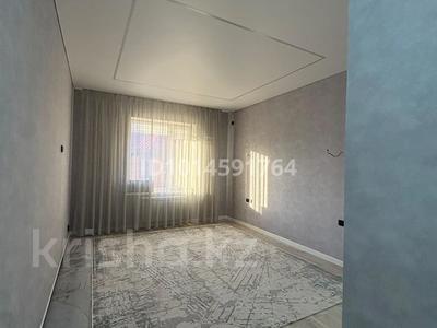 4-бөлмелі пәтер · 115 м² · 2/4 қабат, Ескі аэропорт ш/а., Бутина 20 — Тауелсыздык, бағасы: 50 млн ₸ в Уральске, мкр Старый Аэропорт