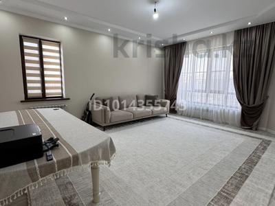 Жеке үй · 6 бөлме · 263.5 м² · 5 жүзд., Учетный квартал 273 — Возле 2 школы, бағасы: 130 млн ₸ в Абай