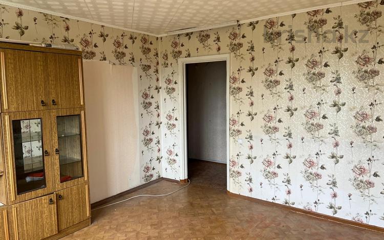 3-бөлмелі пәтер · 56 м² · 6/9 қабат, 6 микрорайон 18, бағасы: 9.8 млн ₸ в Темиртау — фото 2