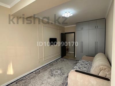 1-комнатная квартира · 40 м² · 8/13 этаж, Есенова 160/3 за 250 000 〒 в Алматы, Жетысуский р-н