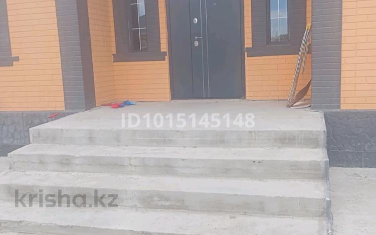 Жеке үй · 5 бөлме · 168 м² · 8 жүзд., мкр Аксай-2, Хиуа Досанова 12, бағасы: 38 млн ₸ в Атырау — фото 2