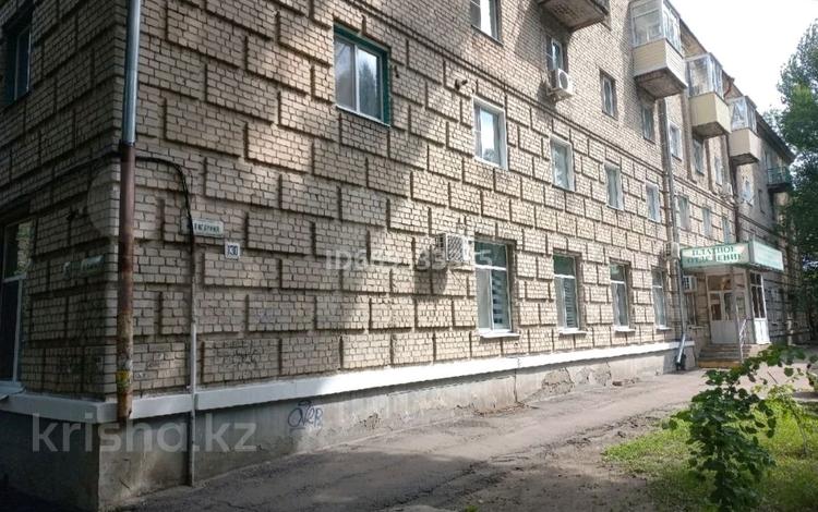 3-комнатная квартира, 74 м², 2/4 этаж, Гагарина 139 за 20.5 млн 〒 в Саратове — фото 2
