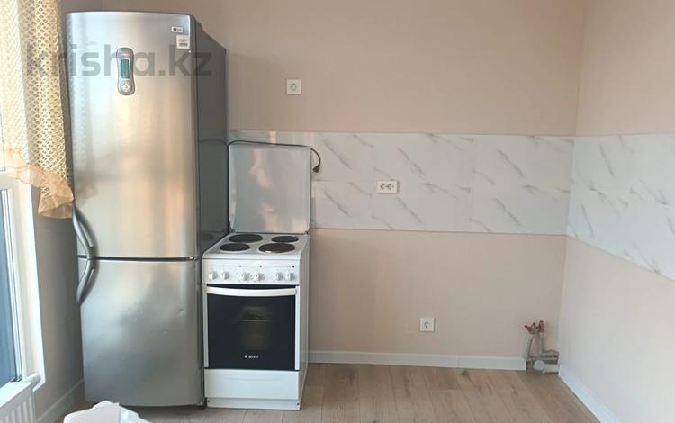 2-комнатная квартира · 60 м² · 12/12 этаж, Бейбарыс Султан 20 за 250 000 ₸ в Астане, Сарыарка р-н — фото 2
