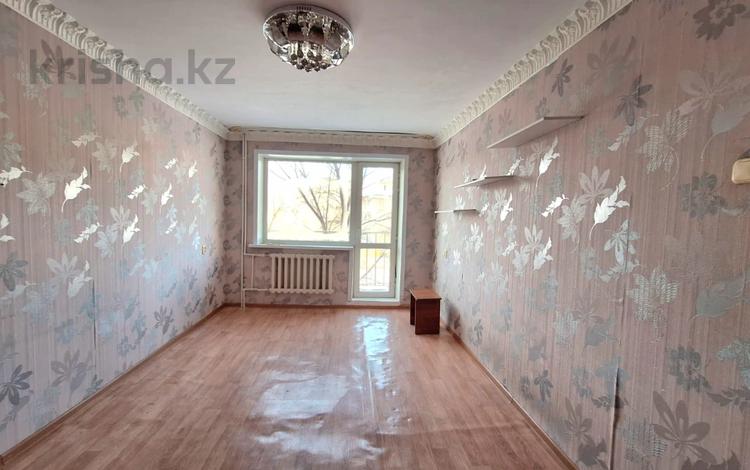 2-комнатная квартира · 47.6 м² · 3/5 этаж, Майкудук, 16й микрорайон за 9.5 млн ₸ в Караганде, Алихана Бокейханова р-н — фото 2