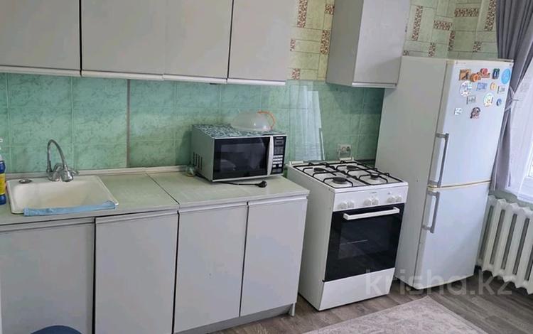 2-комнатная квартира · 50 м² · 5/5 этаж, 5микр 30 за 180 000 ₸ в Конаеве — фото 2
