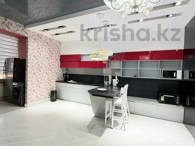 3-бөлмелі пәтер · 120 м² · 10/12 қабат, проспект Кунаева 38 — ЖК"РАХАТ", бағасы: 350 000 ₸ в Шымкенте, Аль-Фарабийский р-н