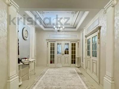 4-комнатная квартира · 160 м² · 4/22 этаж, Бухар жырау 27/5 за 138 млн 〒 в Алматы, Бостандыкский р-н