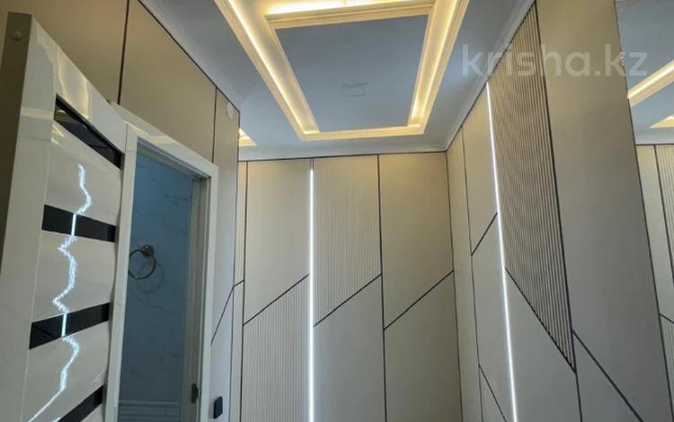 2-комнатная квартира · 55 м² · 2/12 этаж, мкр Акбулак, Байтерекова за 36 млн ₸ в Алматы, Алатауский р-н — фото 2