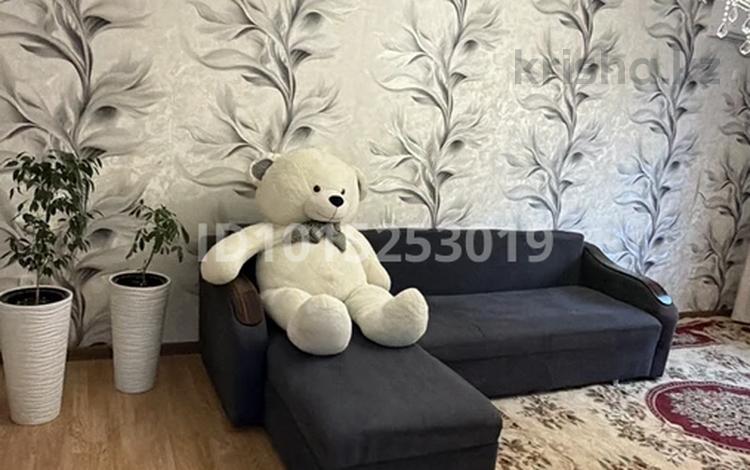 2-комнатная квартира · 80 м² · 3/9 этаж, мкр Нуркент за 15 000 ₸ в Алматы, Алатауский р-н — фото 2
