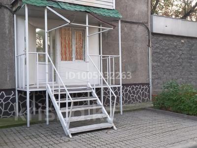 Свободное назначение, офисы, магазины и бутики, склады, салоны красоты, фитнес и спорт, медцентры и аптеки, образование, развлечения, конференц-залы, кабинеты и рабочие места, студии · 60 м² за 270 000 〒 в Талгаре