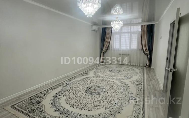4-комнатная квартира · 130 м² · 1/5 этаж, 19-й мкр 14 за 47 млн ₸ в Актау — фото 2