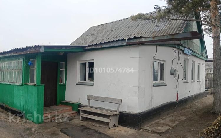 Жеке үй · 3 бөлме · 70 м² · 10 жүзд., Сортировка, Кошкарбаев 71 — Остановка Жанар, бағасы: 15 млн ₸ в Караганде, Алихана Бокейханова р-н — фото 2