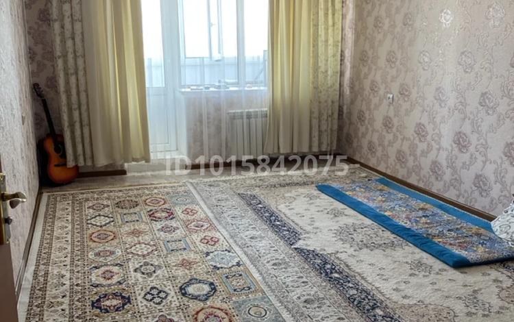 1-комнатная квартира · 43 м² · 8 этаж, мкр 12, Мкр 12 дом 16 а 43 за 130 000 ₸ в Актобе — фото 2
