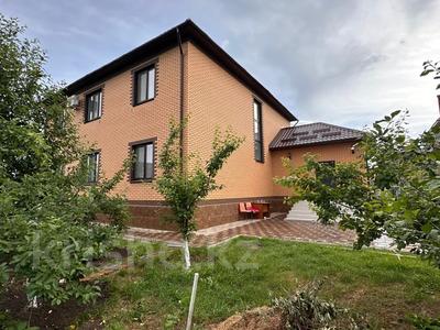 Отдельный дом · 6 комнат · 250 м² · 10 сот., мкр Жана Орда, Момышулы 46 — Абдолова за 115 млн 〒 в Уральске