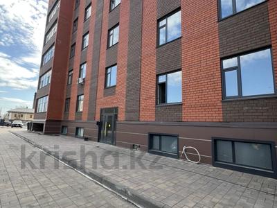 2-комнатная квартира · 75 м² · 5/5 этаж, ул. Миржакыпа Дулатова 89 за 42 млн 〒 в Семее, Красный Кордон