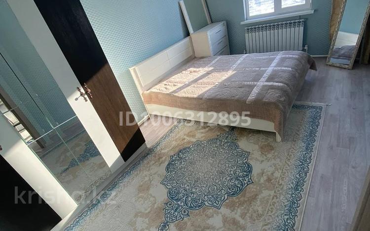 5-комнатная квартира · 140 м² · 1/1 этаж, Придорожная 20 за 18 млн 〒 в Уральске — фото 12