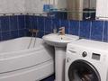 2-бөлмелі пәтер · 80 м² · 2/5 қабат, Курмангазы 5 — Курмангазы 5, бағасы: 13 000 ₸ в Атырау, мкр Авангард-3 — фото 6
