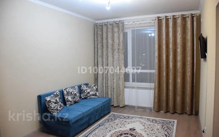 1-бөлмелі пәтер · 35.7 м² · 13/17 қабат, Бектурова 4/1 — Туран, бағасы: 220 000 ₸ в Астане, Нура р-н — фото 2