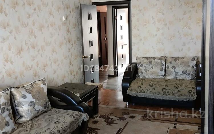 2-комнатная квартира, 48.9 м², 3/5 этаж, Мухамеджанова 15 за 11 млн 〒 в Балхаше — фото 2