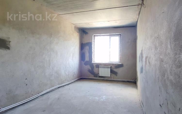 3-комнатная квартира · 93.7 м² · 5/5 этаж, Желтоксан 1/6 за 28 млн ₸ в Уральске — фото 2