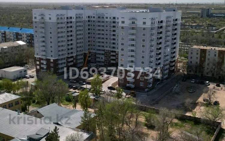 1-комнатная квартира, 55 м², 10/12 этаж, 4 микрорайон 62 за ~ 18.2 млн 〒 в Конаеве (Капчагай) — фото 2