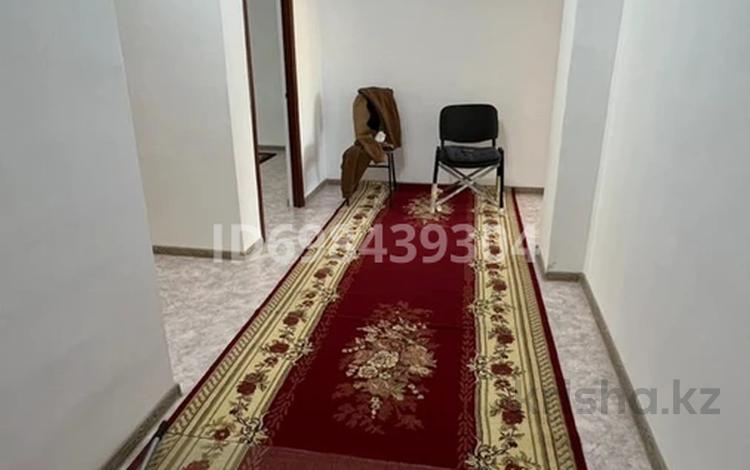 2-комнатная квартира · 70.3 м² · 3/9 этаж, 19a 16 за 180 000 ₸ в Актау, 19А мкр — фото 2