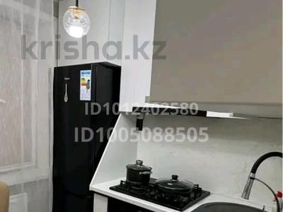 1-бөлмелі пәтер · 32.4 м² · 3/5 қабат, ул. Кеширима Бозтаева 61, бағасы: 150 000 ₸ в Семее, Красный Кордон