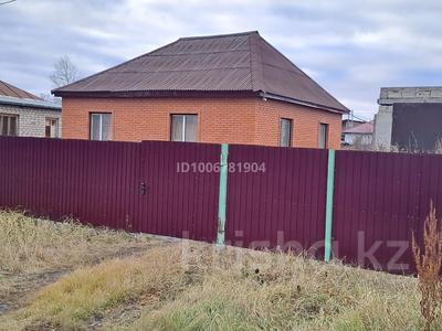 Отдельный дом · 3 комнаты · 98 м² · 10 сот., Акана Серэ (Зелёная) 64 за 20 млн 〒 в Щучинске