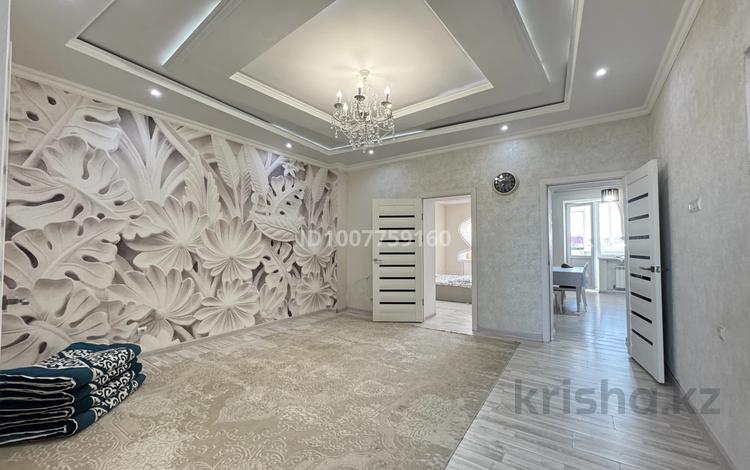 3-бөлмелі пәтер · 120 м² · 5/8 қабат, мкр. Алтын орда, Санкибай батыра 40 — Рядом дару,летный,Дина гипермаркет, бағасы: 15 000 〒 в Актобе — фото 22
