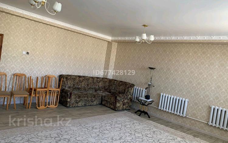4-бөлмелі пәтер · 141.2 м² · 1/2 қабат, Кусайнова 14а, бағасы: 30 млн ₸ в Сатпаев — фото 2